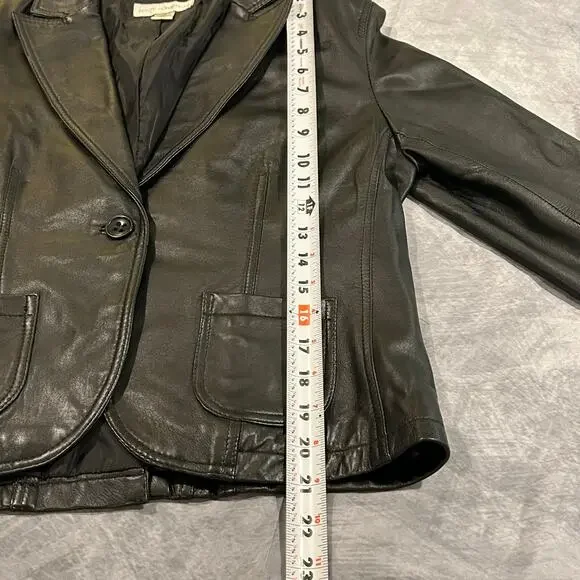 Petite Sophisticate Jacket Coat Women M 100% Leather Black Old Money Staple - Picture 7 of 8